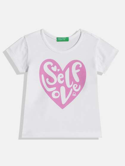 United Colors of
                      Benetton Girls Typography Printed T-shirt