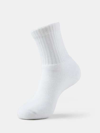 Jockey Men Pack of 3
                    Compact Cotton Terry Crew Length Socks With
                    StayFresh Treatment-7030