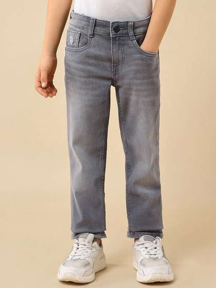 U.S. Polo Assn. Kids
                    Boys Whiskered Slim Fit Mid-Rise Light Fade
                    Stretchable Jeans