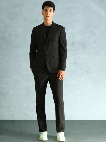 Arrow Tailored-Fit
                      Single-Breasted Two-Piece Suit