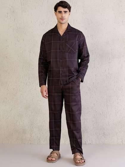 Sweet Dreams Men
                        Printed Shirt Collar Pure Cotton Night Suits