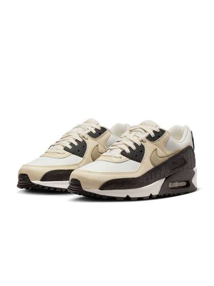 Nike Air Max 90
                          Women's Shoes