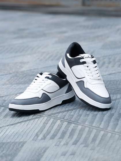 Kosher Men White & Grey Sneaker
