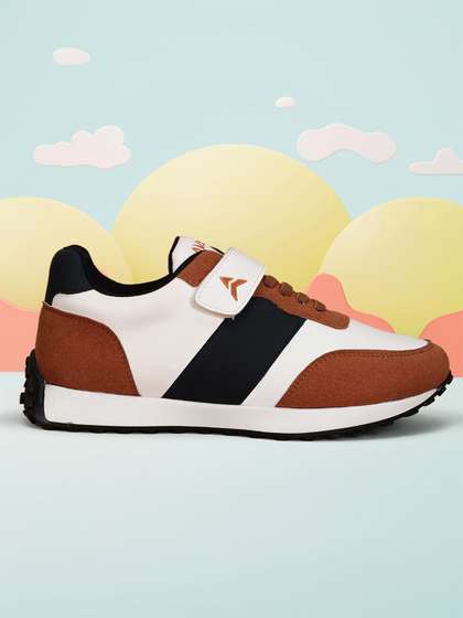 AVANT Kids'
                          TrailPals Sneakers