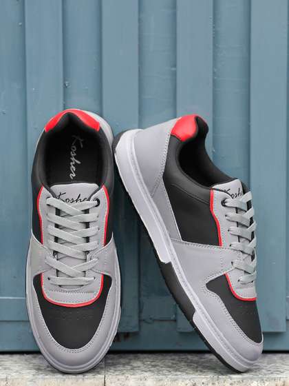 Kosher Men Colourblocked Sneakers