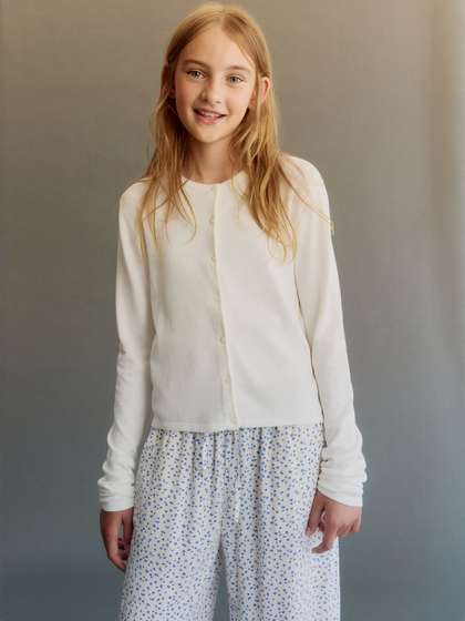 H&M Fine-Knit
                    Cardigan