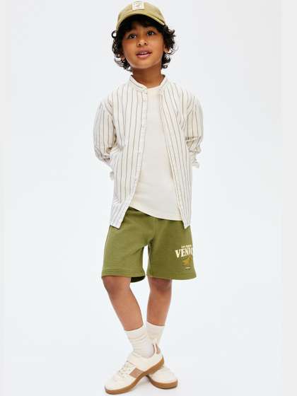 H&M Printed
                    Sweatshorts