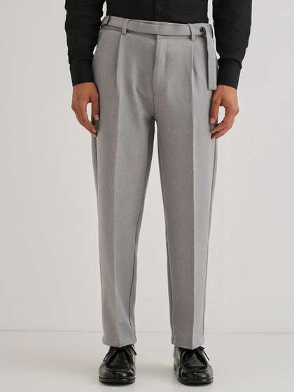 Banana Club Men
                        Classic Pleated Regular Trousers