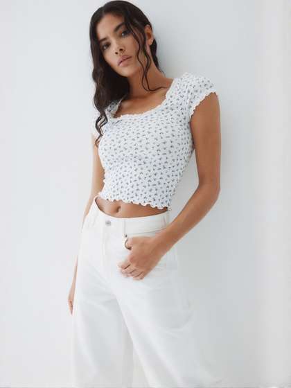 H&M Lace-Trimmed
                        Top