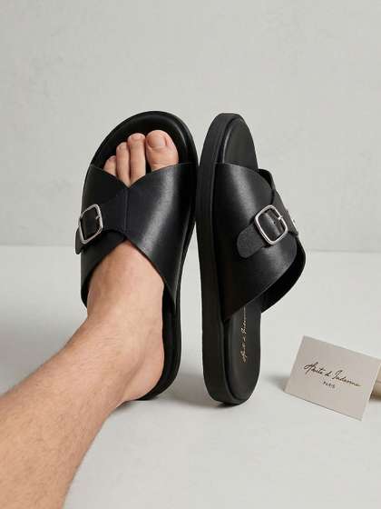Mast & Harbour Men
                    Comfort Sandals