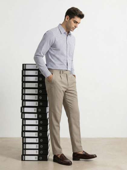 INVICTUS Men Slim
                        Fit Pleated Formal Trousers