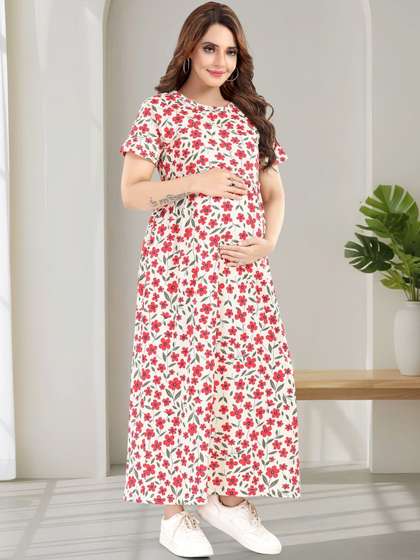 MomsBae Short
                        Sleeves Nightdress