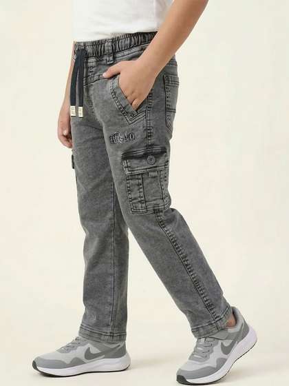 JFR Boys Straight Fit
                      Mid-Rise Low Distress Jeans