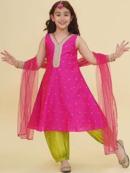 HERE&NOW Girls
                    Printed Regular Kurta with Trousers & With
                    Dupatta