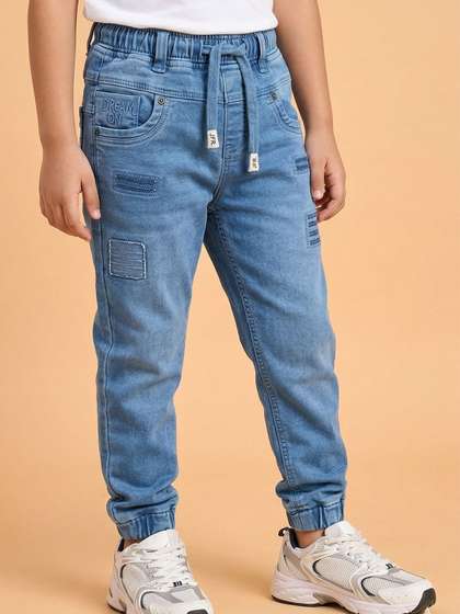 JFR Boys Jogger Mid-Rise
                    Low Distress Jeans