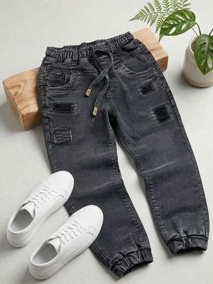 JFR Boys Jogger Mid-Rise
                    Low Distress Jeans