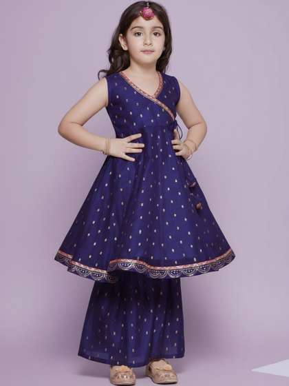 HERE&NOW Girls
                    Printed Regular Kurta with Trousers & With
                    Dupatta