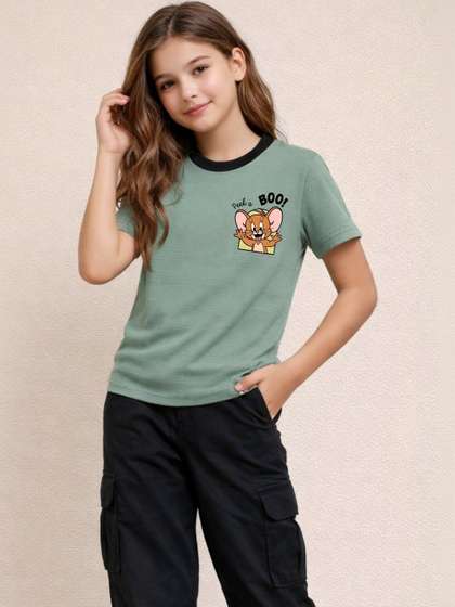 YK X Minute Mirth
                      Girls Tom & Jerry Printed Cotton T-Shirt