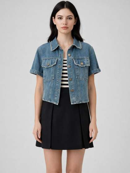 Suo Women Acrylic
                        Jacket