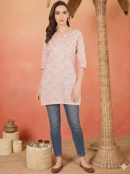 Sangria FUZN Floral
                        Printed V-Neck Pure Cotton Blend Kurti
