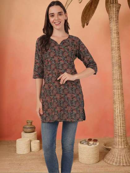 Sangria FUZN Floral
                        Printed V-Neck Pure Cotton Blend Kurti