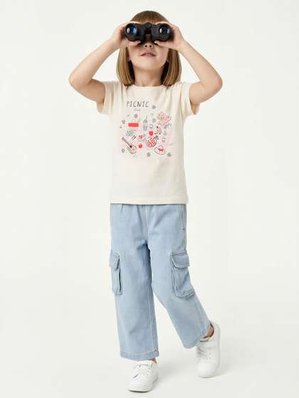 RASPY Girls
                      Conversational Printed Pure Cotton T-Shirt