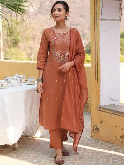 Janasya Women Kurta
                        Sets