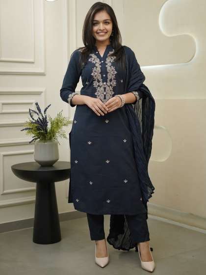 PEACH PIPER Women
                        Embroidered Regular Thread Work Kurta with
                        Trousers & With Dupatta