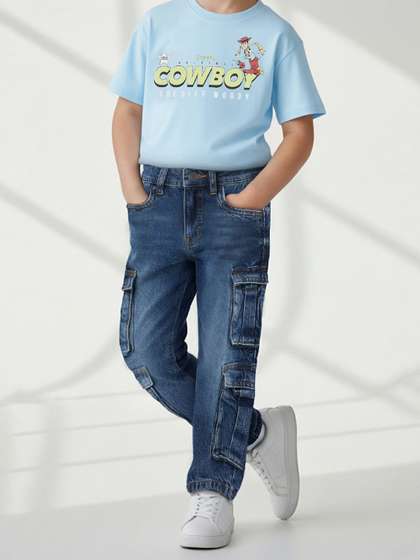 max Boys Regular Fit
                      Mid-Rise Clean Look Cotton Jeans
