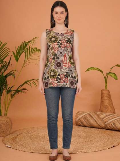 KALINI Floral
                        Printed Pure Cotton Blend Kurti