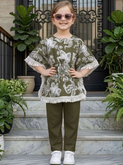 Cutiekins Girls
                      Printed Tunic with Trousers