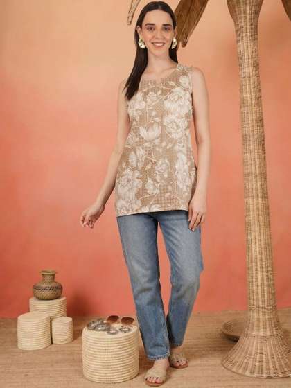 Sangria FUZN
                          Floral Printed Pure Cotton Blend Khadi Kurti