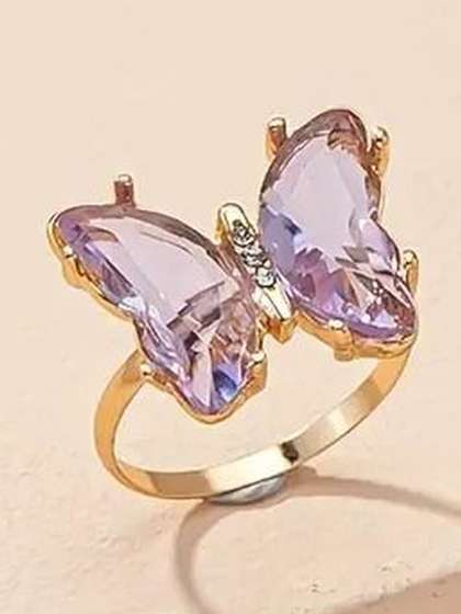 Vembley Women
                        Gold-Plated Crystals Finger Ring