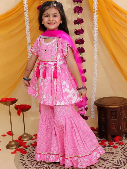 Littleblessings Girls
                      Printed Thread Work Block Print Lehenga &
                      Blouse With Dupatta