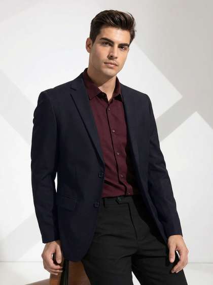 INVICTUS Slim Fit
                        Single Breasted Formal Blazer