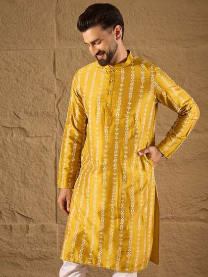 House of Pataudi Men
                        Ethnic Motifs Printed Straight Kurta