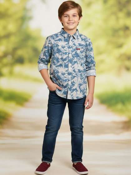 V-Mart Boys Floral
                      Printed Casual Shirt