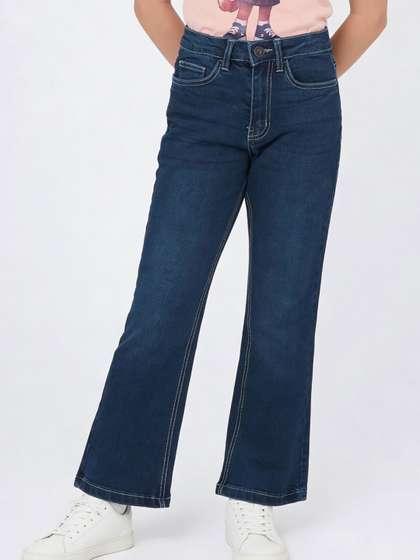 max Girls Regular Fit
                      Mid-Rise Light Fade Stretchable Jeans