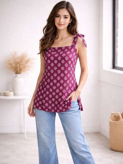 Adyavastram Ethnic
                        Motifs Printed Square Neck Pure Cotton Kurti