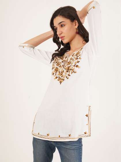 MissPeach Ethnic
                        Motifs Embroidered V-Neck Thread Work Pure
                        Cotton Thread Work Kurti