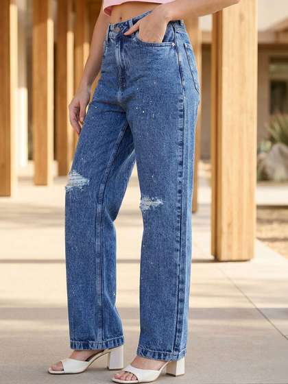 Bewakoof Women
                        Straight Fit High-Rise Slash Knee Light Fade
                        Jeans