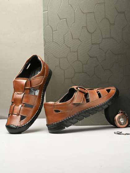 Mast & Harbour Men
                    Fisherman Sandals