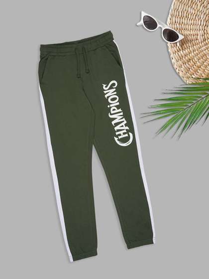Pantaloons Junior Boys
                    Regular Fit Typography Training Joggers