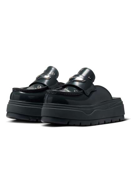 Nike Air Jordan Mule
                        SE Women's Shoes