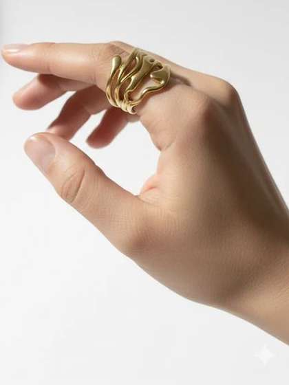 UMAKRITI Women
                        Gold-Plated Finger Ring