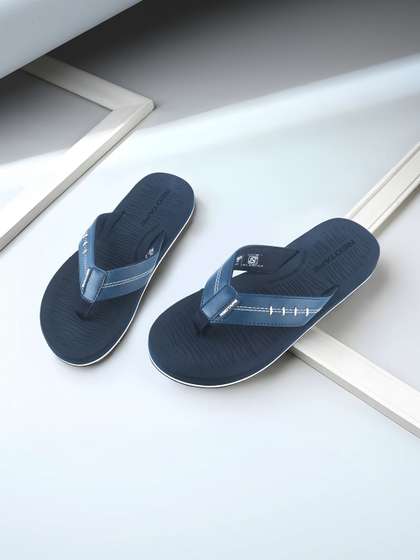 Red Tape Men Thong
                      Flip-Flops