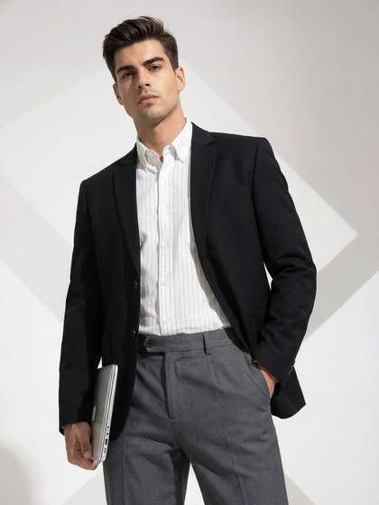 INVICTUS Notched
                        Lapel Single Breasted Formal Blazer