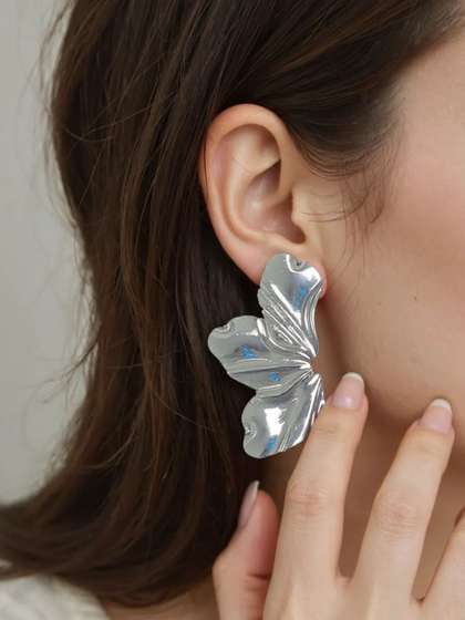 OMID Quirky Studs
                        Earrings