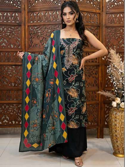 The Weavers Shop
                      Printed Pure Cotton Unstitched Dress Material