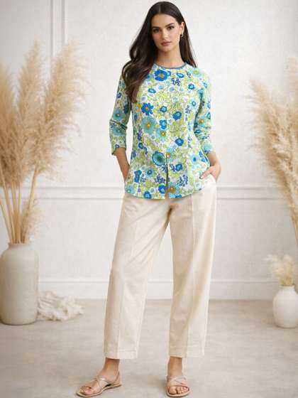 HERE&NOW Floral
                        Printed Kurti